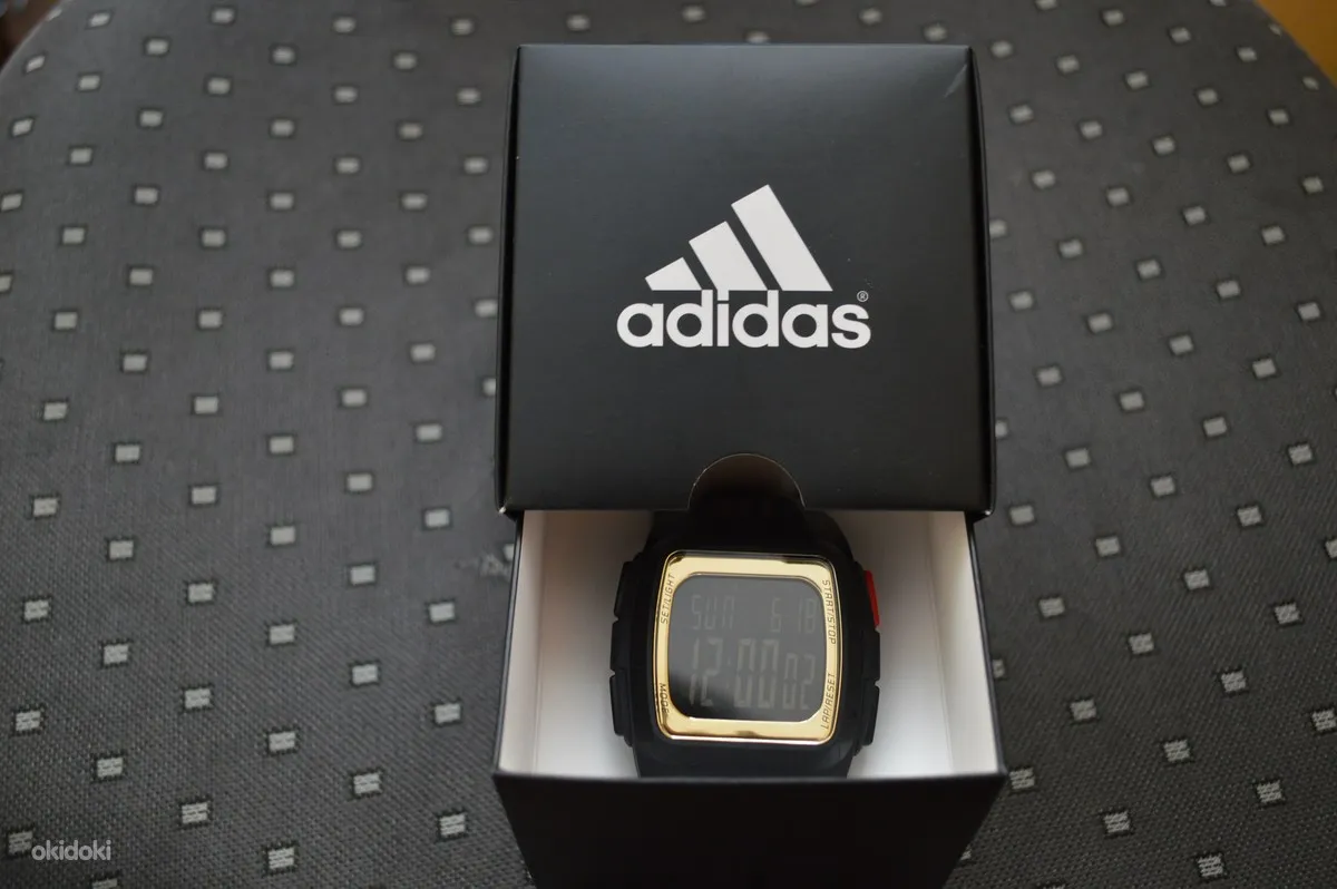 Часы Adidas
